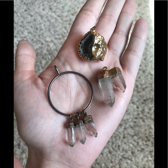 Jewelry - Crystal charms bundle